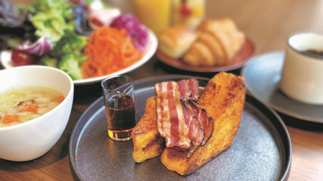 Food & Drinks