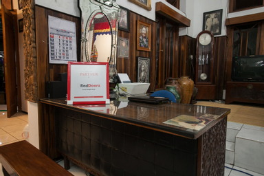 Public Area, Reddoorz near Brawijaya University, Malang
