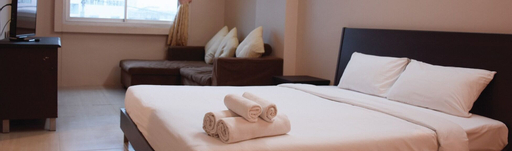 Bedroom 1, Centric Place Hotel, Huai Kwang