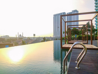 Sport & Beauty, Cozy Living 1BR at Grand Kamala Lagoon Apartment By Travelio, Bekasi