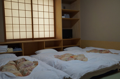 Bedroom 4, Annex Katsutaro Ryokan, Taitō