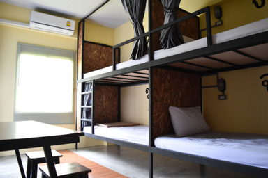 Bedroom 3, Hide Bangkok Hostel, Khlong Toey