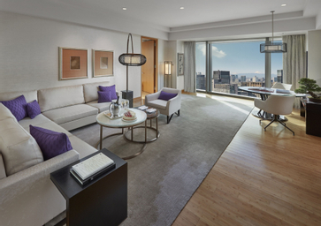 Suite Premier King - Pemandangan Kota