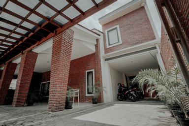 Exterior & Views 2, D'Paragon Cherry, Yogyakarta