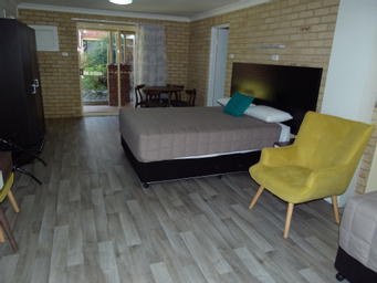 Bedroom 2, Lismore Wilson Motel, Lismore - Pt A