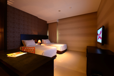 Bedroom 4, Emilia Hotel By Amazing - Palembang, Palembang