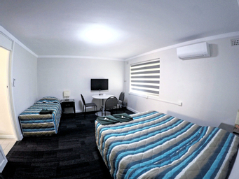 Bedroom 4, City Waters Perth, Perth