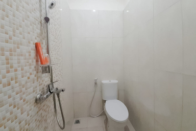 Bedroom 3, Koolkost near Gandaria City Mall - Minimum Stay 6 Nights, Jakarta Selatan
