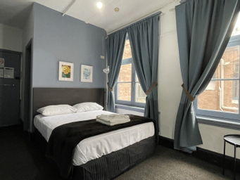 Bedroom 3, The George Sydney - Hostel, Sydney