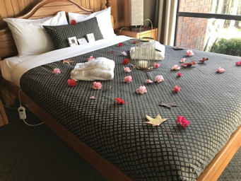 Bedroom 3, Forest Lodge Resort, Manjimup