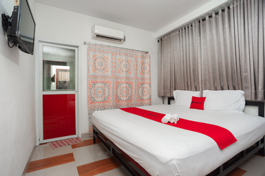 Bedroom 1, RedDoorz near Jembatan Makalam, Jambi