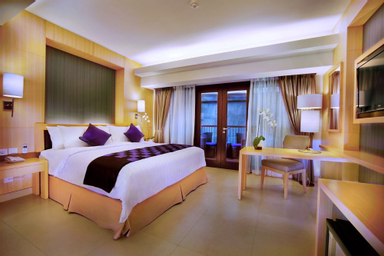 Suite Eksekutif Double - Pemandangan Kolam Renang