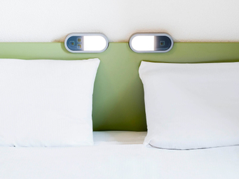Kamar dengan Ranjang Double