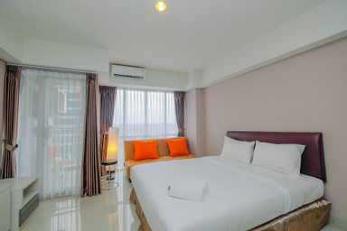 Bedroom 1, Fully Furnished Studio Apartment at H Residence, Jakarta Timur
