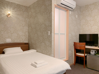 Bedroom 1, Allcomein Hotel, Taitō