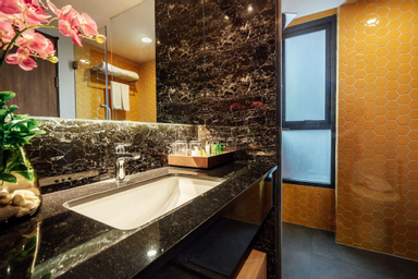 Bedroom 4, Montana Hotel & Residence, Huai Kwang