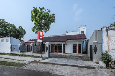 Exterior & Views 4, Super OYO 1582 Bungo Guest House (temporarily closed), Bungo