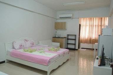 Bedroom 1, Comfy Studio, Bang Na