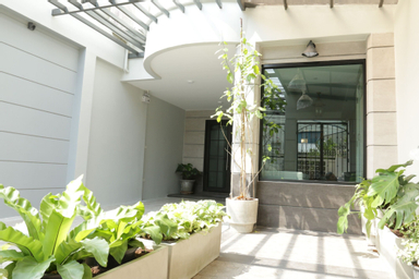 Exterior & Views 2, Neveu Premier Residence, Huai Kwang