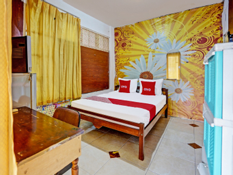 Bedroom 1, OYO 92270 Grand Village Syariah, Surabaya