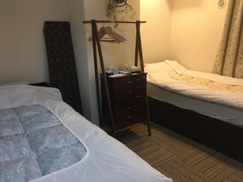 Bedroom 4, Guest House Kan, Taitō