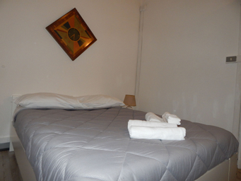 Bedroom 4, Guest House Roma, Genova