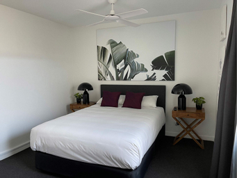 Bedroom 3, Plantation Hotel Coffs Harbour, Coffs Harbour - Pt A