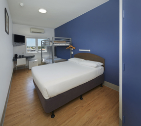 Bedroom 3, Ibis Budget Perth Airport, Belmont