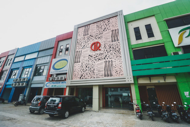 Exterior & Views 2, RedDoorz Plus near Living Plaza Jababeka, Cikarang