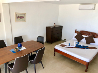 Queen Deluxe Room - View