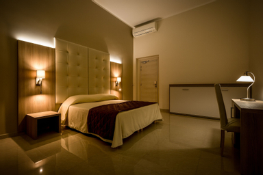 Bedroom 1, Bel Soggiorno, Genova