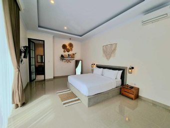 Bedroom 2, Kamaratih Villas, Badung