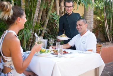 Food & Drinks 4, Roebuck Bay Hotel, Broome