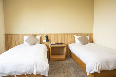 Bedroom 2, Holiday Hotel, Lienkiang (Matsu Islands)
