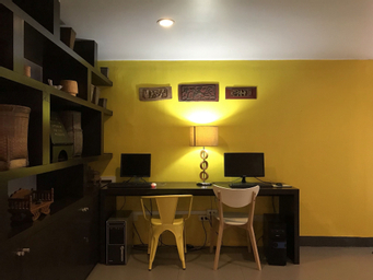 Public Area 3, S1 Hostel, Sathorn