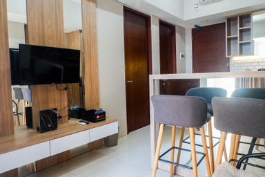 Best View 2BR Apartment near Marvell City Mall at The Linden By Travelio, surabaya
