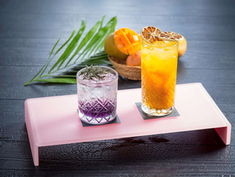 Food & Drinks
