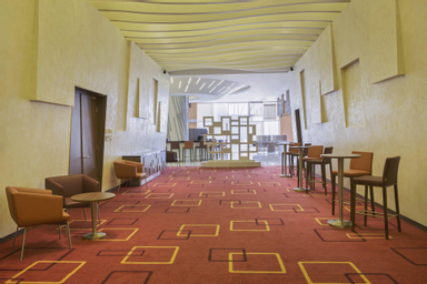Public Area, Holiday Inn Express Jakarta Pluit Citygate, North Jakarta