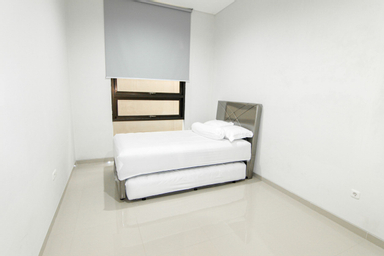 Bedroom 2, Diara Homestay Papabiru 81 Malang, Malang