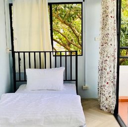 Bedroom 4, Niitra Hostel Thailand, Phra Khanong