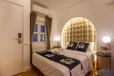 Kamar Deluks Queen