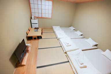 Bedroom 1, Akihabara Nakagawa Inn, Taitō