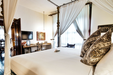 Bedroom 8