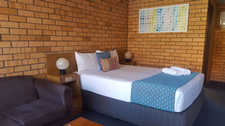 Bedroom 15