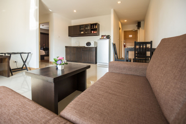 Dining Room 4