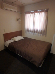 Kamar dengan Ranjang Twin