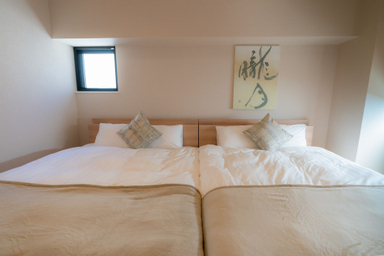 Bedroom 13