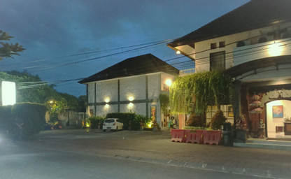 Exterior & Views 1, Catur Adi Putra Hotel, Denpasar
