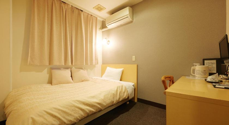 Bedroom 3, Hotel Suntargas Ueno, Taitō
