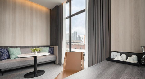 Bedroom 3, Ramada Plaza by Wyndham Bangkok Sukhumvit 48, Khlong Toey